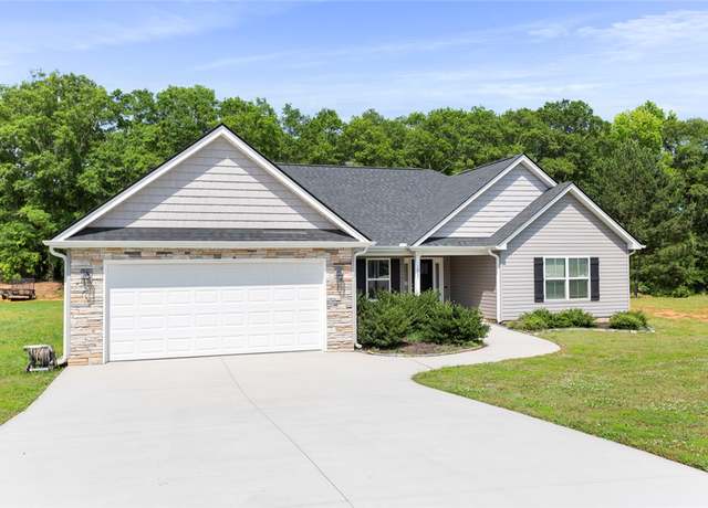 Property at 1007 Stoneham Cir, Anderson, SC 29626, 4 beds, 2 baths