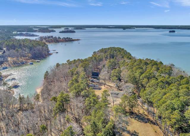 Property at 151 Swinton Rd, Anderson, SC 29625, 5 beds, 3.5 baths