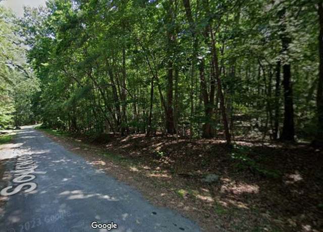 Property at 312 Sourwood Dr, Westminster, SC 29693