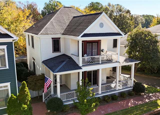Property at 417 Village Walk Ln, Clemson, SC 29631, 4 beds, 3.5 baths