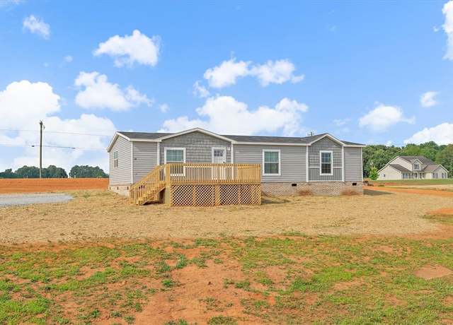 Property at 1073 Hwy 182, Fair Play, SC 29643, 3 beds, 2 baths