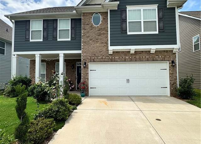 Property at 105 Silver Falls Dr, Simpsonville, SC 29680, 4 beds, 2.5 baths
