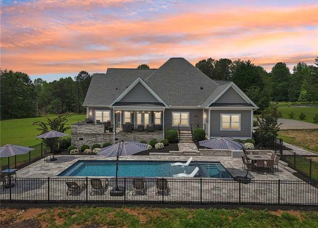 Property at 110 Lewis Rd, Salem, SC 29676, 4 beds, 3.5 baths