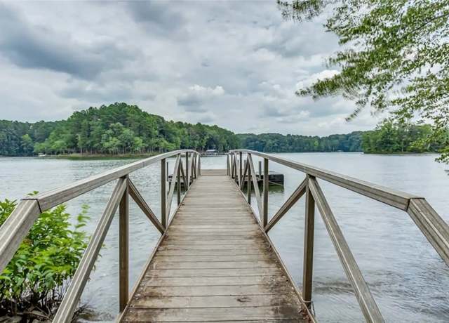 Property at 2299 Johns Dr, Westminster, SC 29693