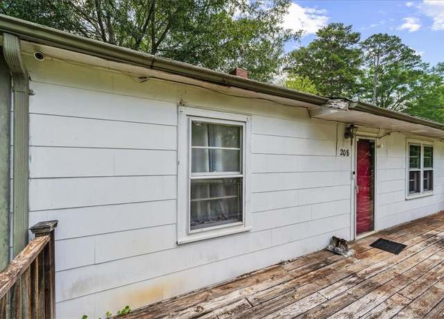 Property at 208 Holleman St, Seneca, SC 29678, 2 beds, 2 baths