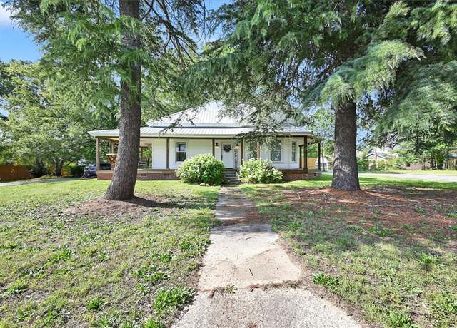 Property at 301 Blue Ridge Ave, Belton, SC 29627, 3 beds, 2 baths