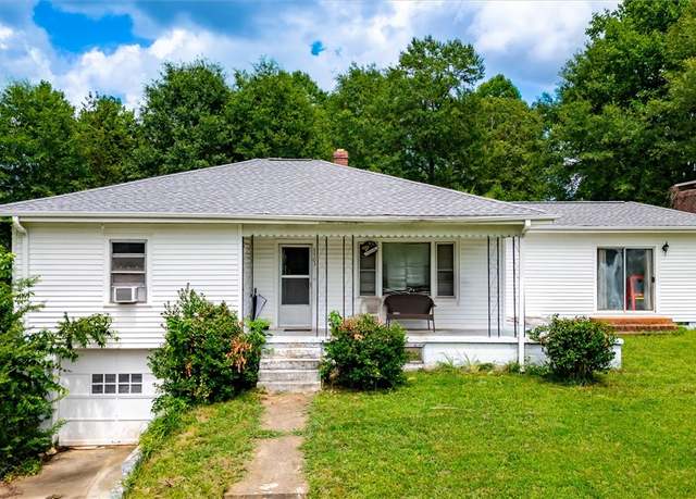 Property at 7703 Moorefield Memorial Hwy, Liberty, SC 29657, 3 beds, 1 bath