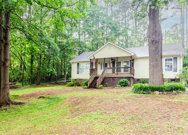 Property at 327 Timberlake One Cir, Seneca, SC 29678, 3 beds, 2 baths