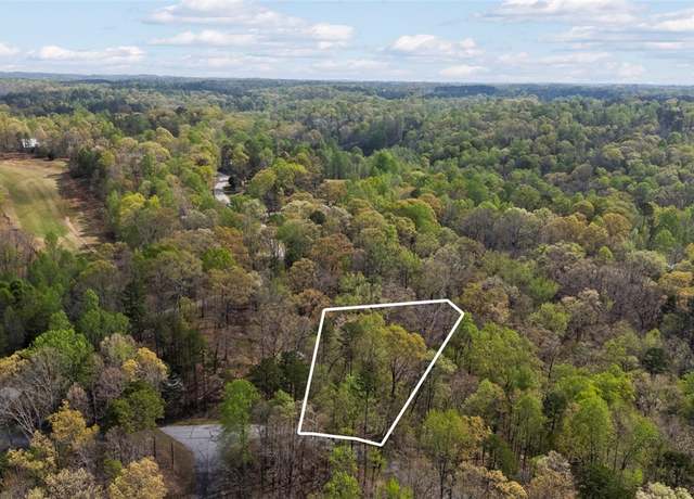 Property at 400 S Foxglove Rd, Westminster, SC 29693