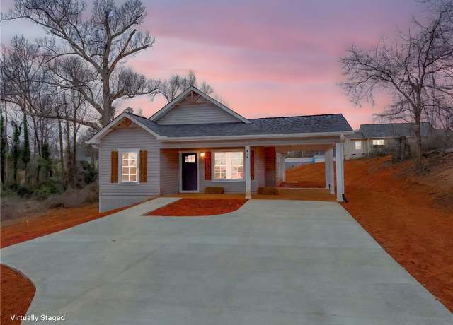 Property at 602 S Stribling St, Seneca, SC 29678, 3 beds, 2 baths