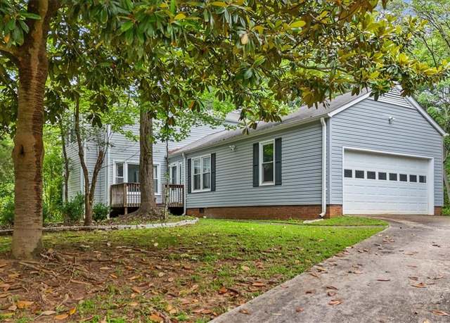 Property at 156 Cedar Creek Cir, Central, SC 29630, 3 beds, 2.5 baths
