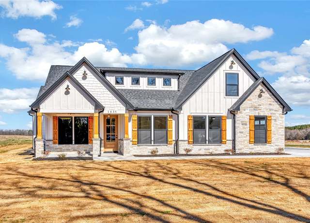Property at 108 Hart Rd, Anderson, SC 29621, 3 beds, 3 baths