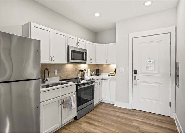 Property at 13500 Clemson Blvd, Seneca, SC 29678, 1 bed, 1 bath