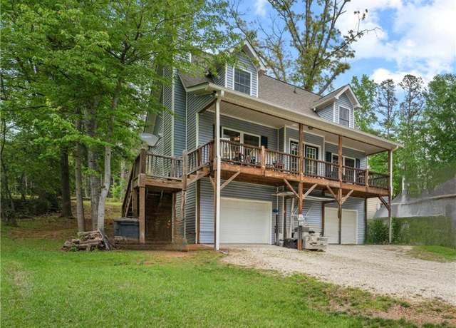 Property at 308 Mt. Bay Dr, Westminster, SC 29693, 3 beds, 2.5 baths