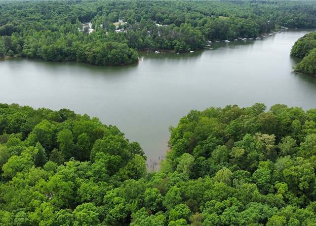 Property at 216 & 218 Tallulah Dr, Westminster, SC 29693