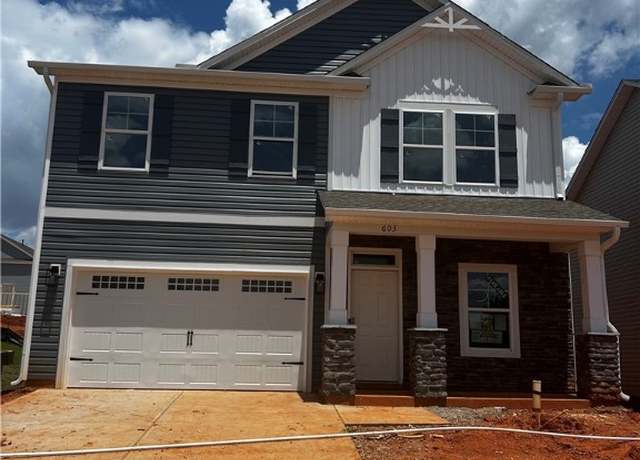 Property at 603 Hemsford Dr, Greenville, SC 29605, 5 beds, 3 baths