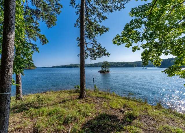 Property at 107 S Turtle Rock Rd, Sunset, SC 29685