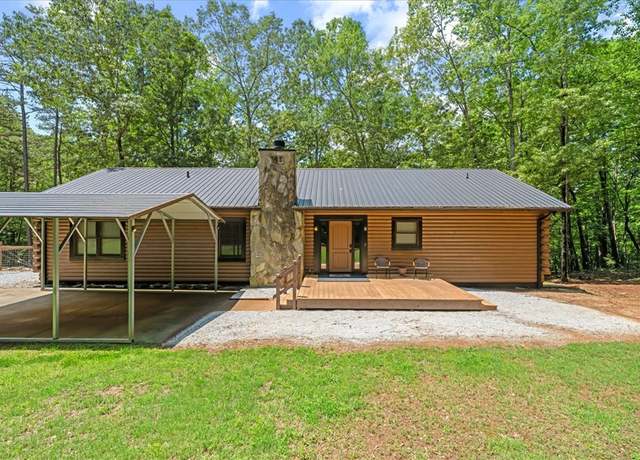 Property at 119 Deerwood Dr. Dr, Westminster, SC 29693, 3 beds, 2 baths