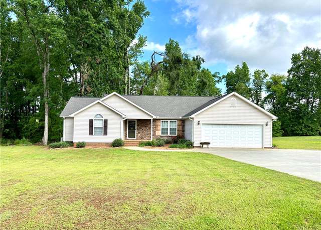 Property at 108 Toliver Ln, Anderson, SC 29626, 3 beds, 2 baths