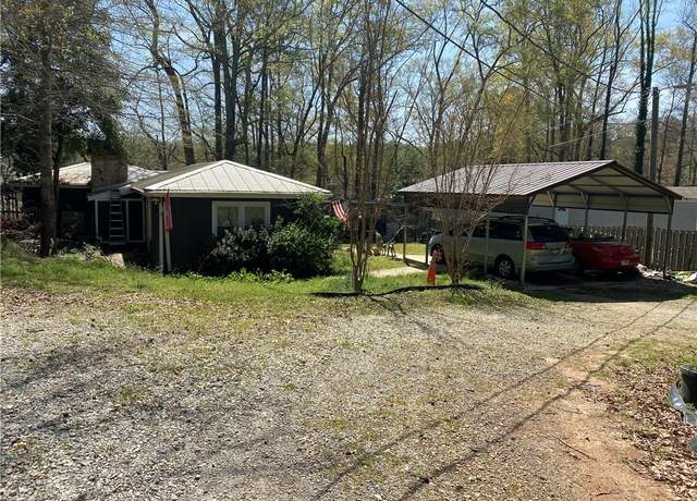 Property at 15 Vanwood Dr, Anderson, SC 29621, 2 beds, 1 bath