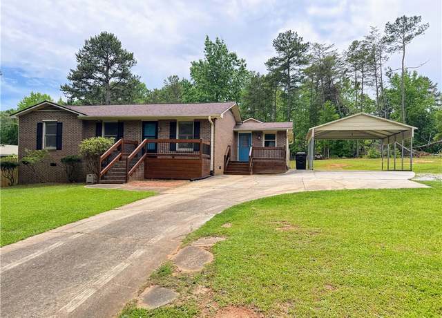 Property at 5265 Slater Rd, Anderson, SC 29621, 4 beds, 2.5 baths