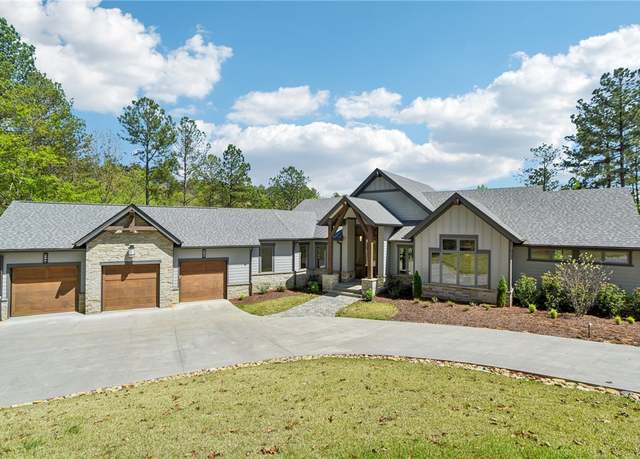 Property at 107 Promontory Ct, Six Mile, SC 29682, 5 beds, 4.5 baths