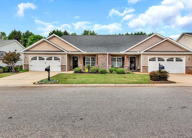 Property at 43 Hillsborough Dr, Anderson, SC 29621, 3 beds, 2 baths