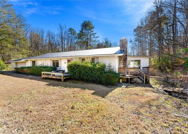 Property at 540 Gnats Hollow Rd, Mountain  Rest, SC 29664, 3 beds, 2 baths