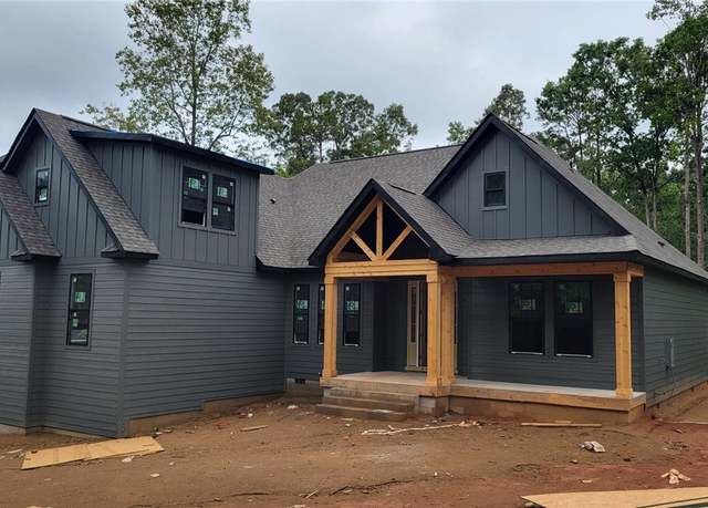 Property at 3105 Chatham Dr, Seneca, SC 29678, 4 beds, 3.5 baths