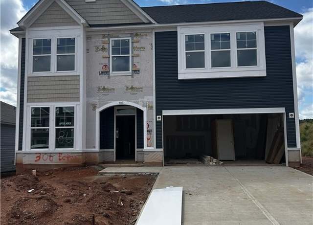 Property at 306 Ecton Pl, Greenville, SC 29605, 4 beds, 2.5 baths