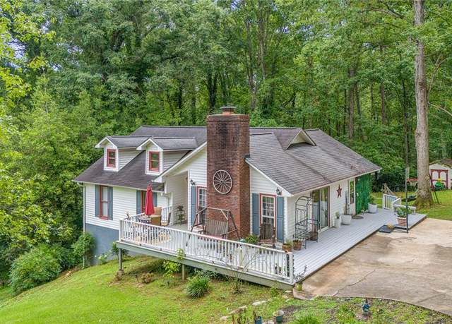 Property at 101 Woodcliff Rd, Westminster, SC 29693, 4 beds, 3 baths