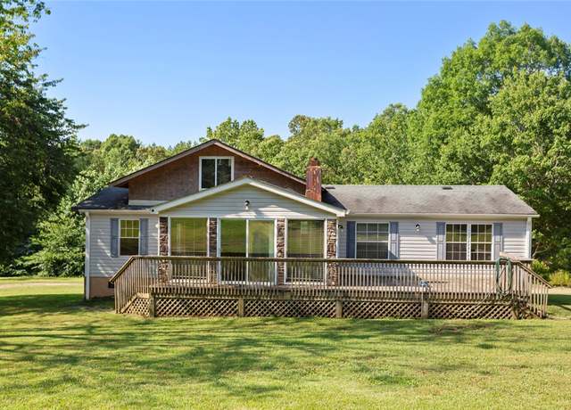 Property at 155 Dixie Ln, Mountain  Rest, SC 29664, 3 beds, 2 baths
