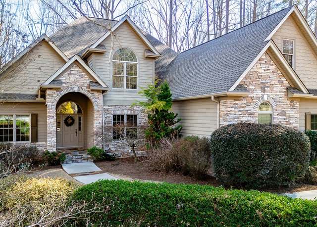 Property at 523 Heron Cove Cir, Seneca, SC 29672, 5 beds, 4.5 baths