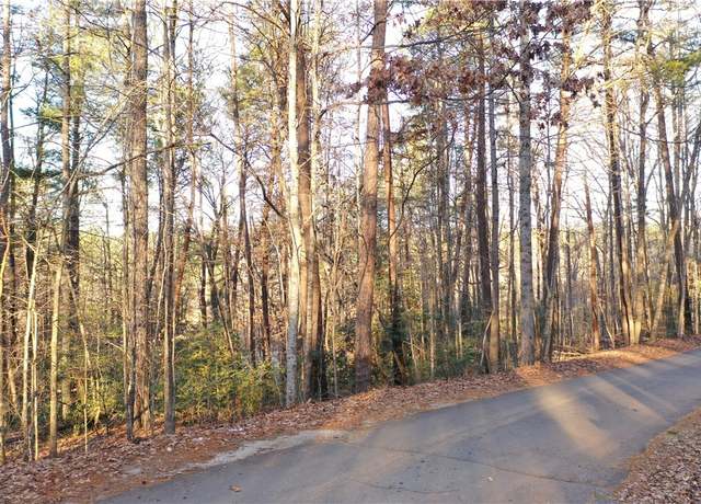 Property at 613 The Bear Blvd, Tamassee, SC 29686