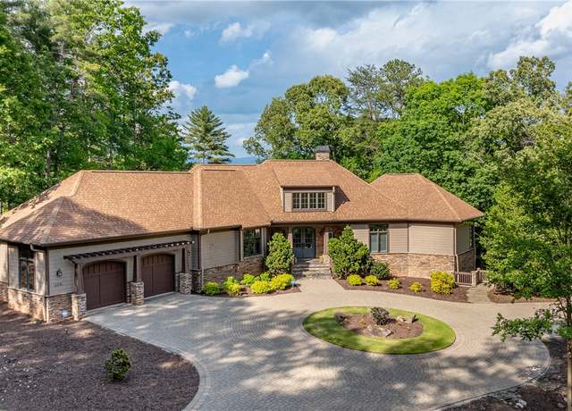 Property at 104 Sweetshrub Way, Sunset, SC 29685, 5 beds, 5 baths