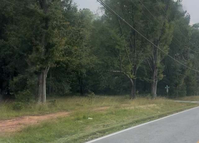 Property at 1004 Meadow Ln, Anderson, SC 29621