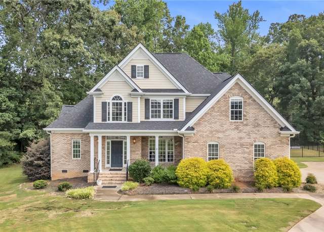Property at 108 Muscadine Ln, Piedmont, SC 29673, 4 beds, 3 baths