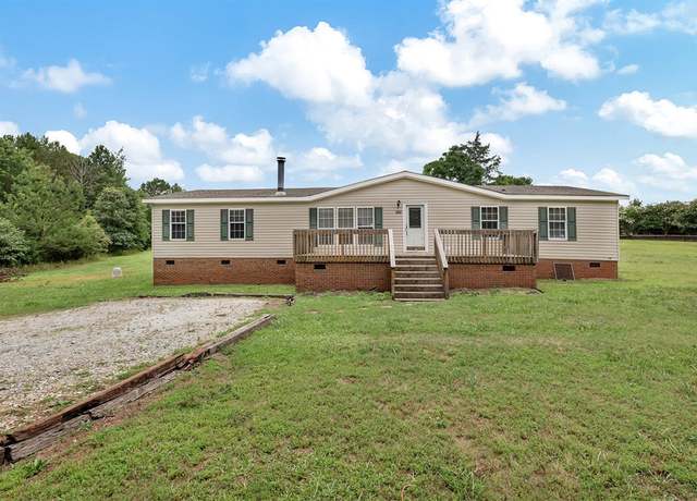 Property at 1010 Double Springs Rd, Townville, SC 29689, 3 beds, 2 baths