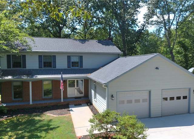 Property at 14001 Rhine Ct, Seneca, SC 29672, 5 beds, 3.5 baths