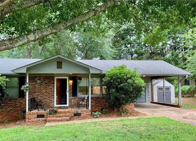 Property at 2507 Dellwood Ln, Anderson, SC 29621, 2 beds, 1 bath