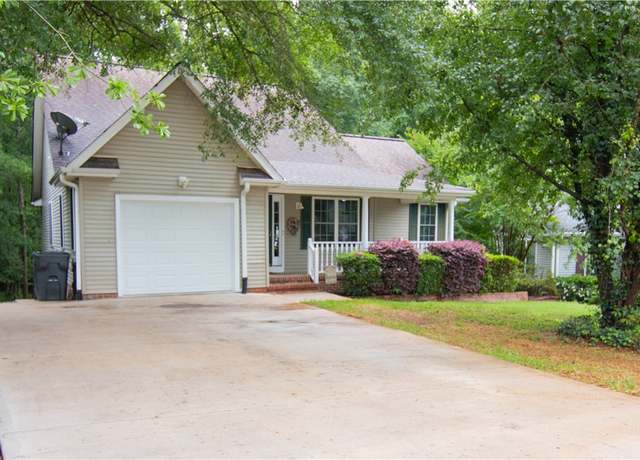 Property at 124 Grand Oak Cir, Pendleton, SC 29670, 3 beds, 3 baths