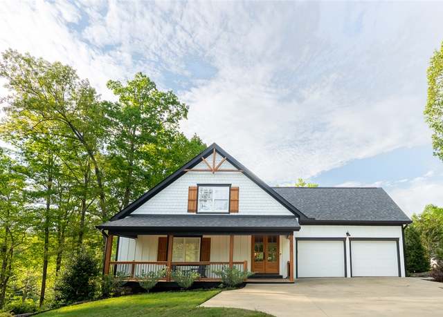 Property at 505 Waters Edge Ct, West Union, SC 29696, 4 beds, 4 baths