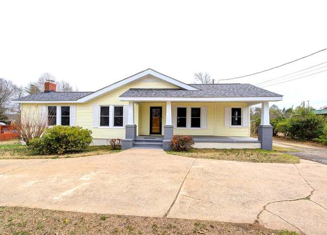 Property at 236 Piedmont Hwy, Piedmont, SC 29673, 4 beds, 2 baths