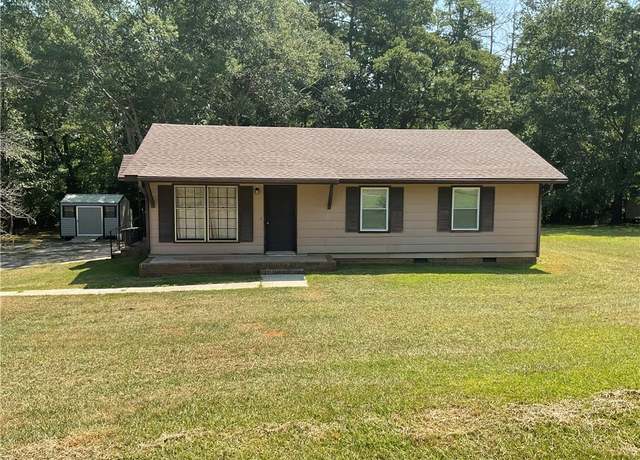 Property at 202 Creek Dr, Seneca, SC 29678, 3 beds, 2 baths