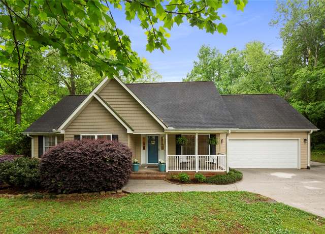 Property at 712 Sunny Shore Ln, Anderson, SC 29621, 4 beds, 2.5 baths
