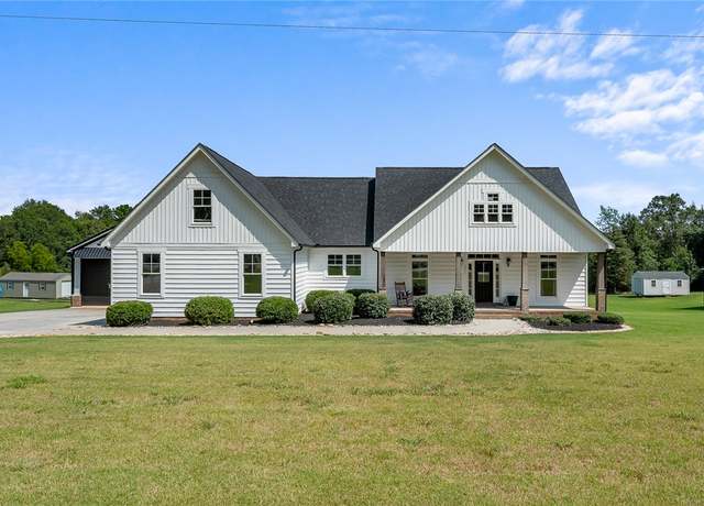 Property at 1011 Fennell Rd, Anderson, SC 29625, 4 beds, 2.5 baths