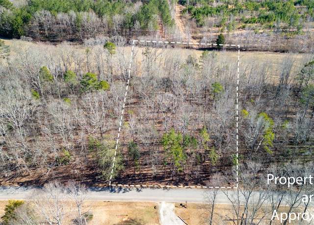 Property at Lot 3 Broken Arrow Dr, Pelzer, SC 29669