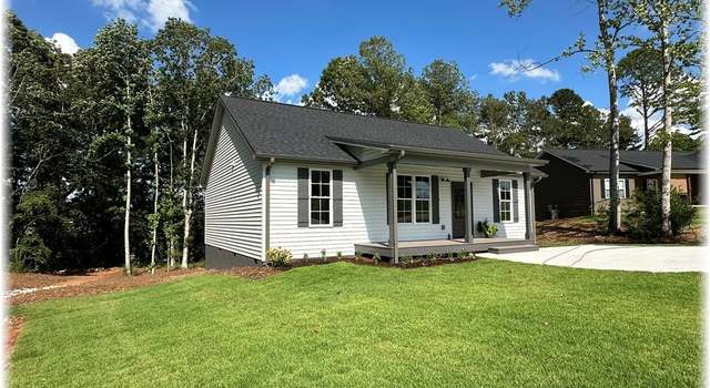 Photo of 190 Jefferson Pl, Walhalla, SC 29691