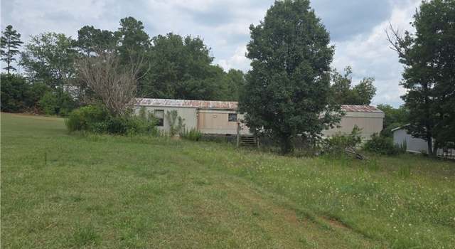 Photo of 726 Martin Rd, Starr, SC 29684