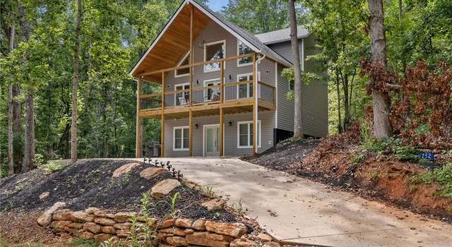 Photo of 252 Dogwood Dr, Westminster, SC 29693